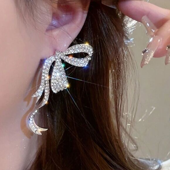 silver diamond bow earrings A208 - Picture 2 of 6